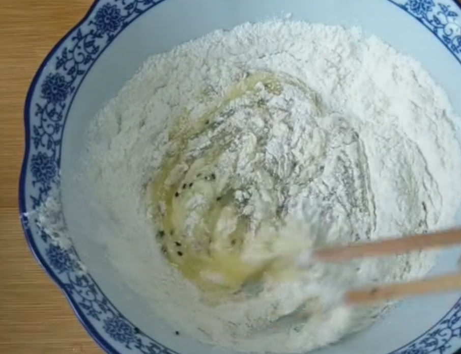 椒盐酥桃酥小饼干,酥脆的桃酥小饼干原来这么容易做