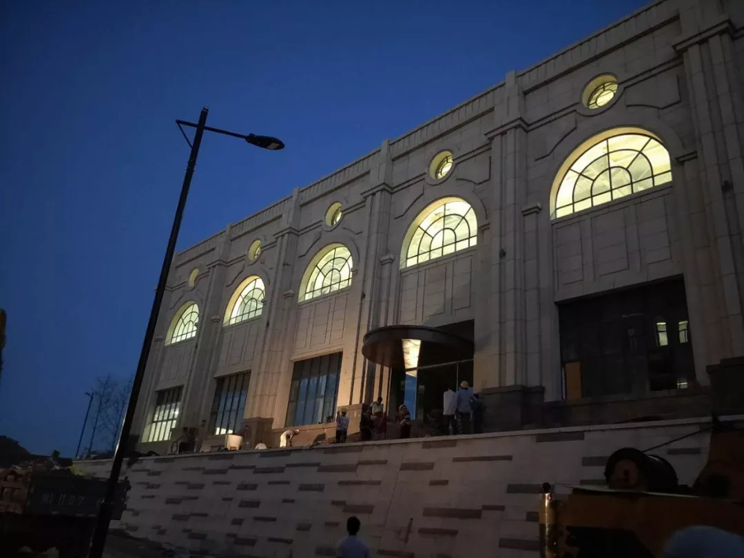 多图！电子科大宜宾研究院开学啦，上千名新生……