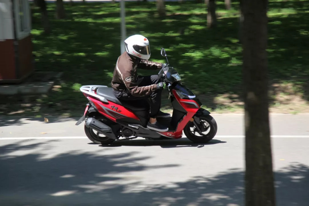 最值得购买的三款150s踏板都有谁,车评推荐10万元以下车型