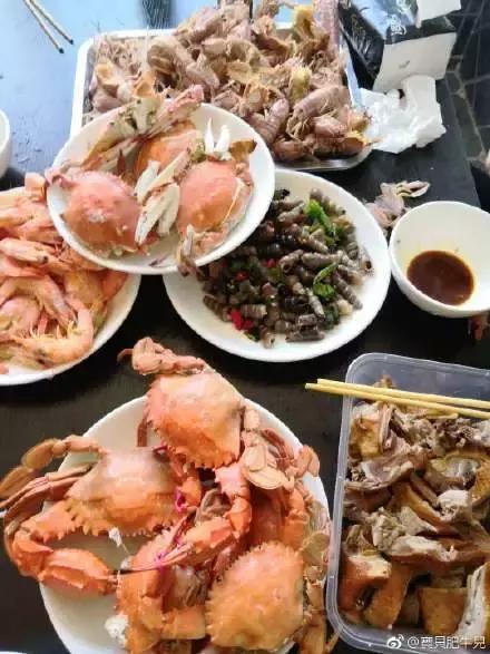 开海了！抖音上的小姐姐，来烟台吧！海鲜管够……