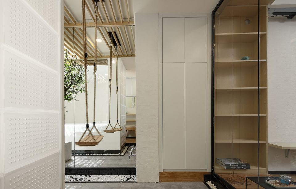 猫屋和主人屋一个房间,一只猫咪6平米玻璃猫屋设计