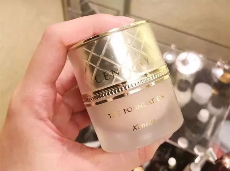 日本贵妇粉底哪款好用,日本的粉底液推荐实惠