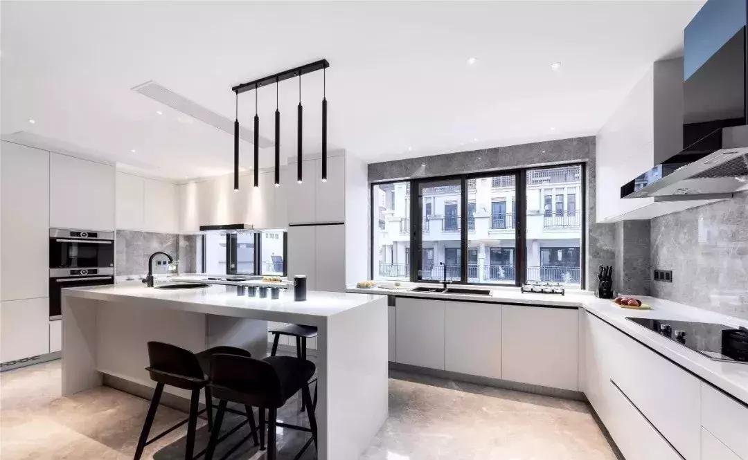 天然大理石装修别墅精致得体,别墅豪宅装修大理石是永恒的话题