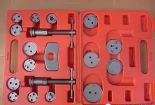 汽车维修专用工具大全,十种常用的汽车维修工具