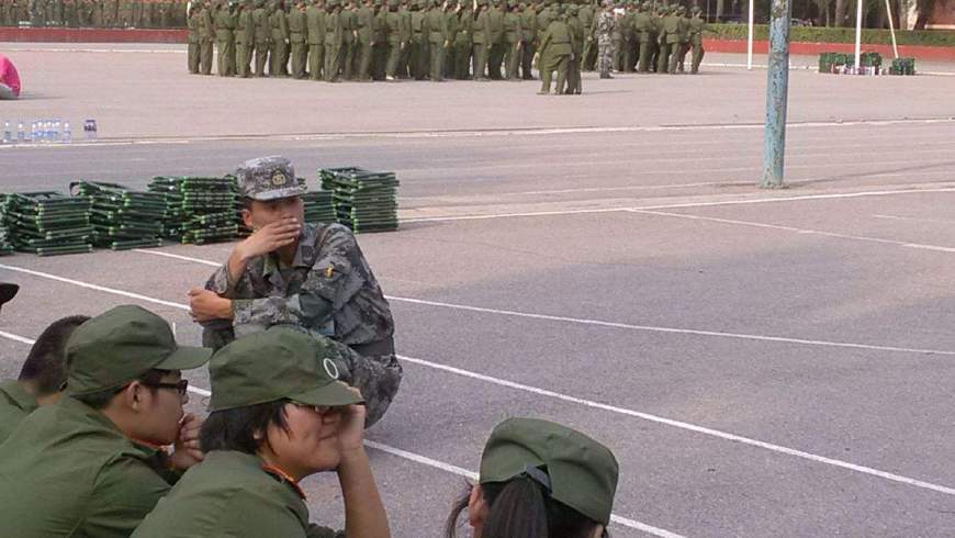 军训特辑军训小技巧新生必看,军训必备最强攻略