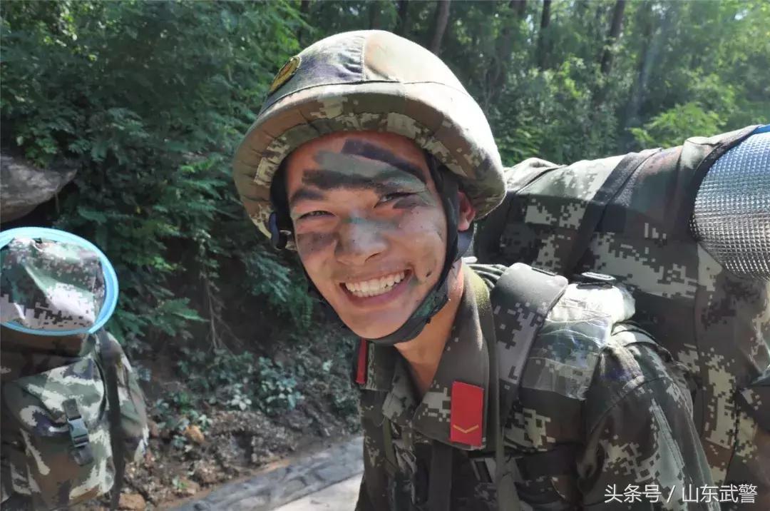 新同志入伍指南请查收,新战友的军旅手册