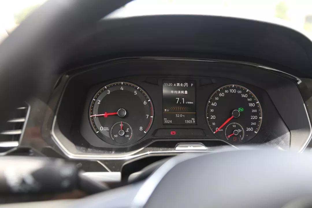 大众新款宝来mqb匹配钥匙,大众宝来mqb19年自动挡内饰