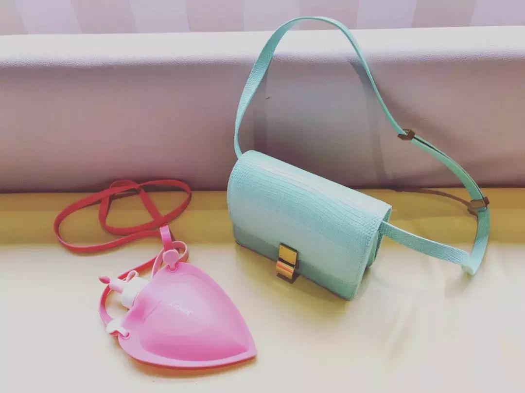 30刀就被她穿成街头女神，而你还没pick同色系？