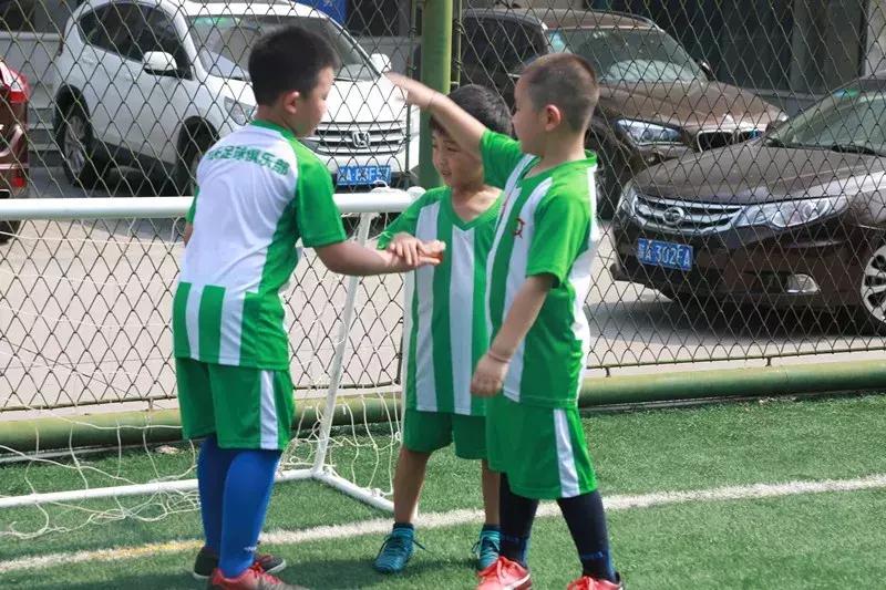 教师节感恩有你诗朗诵,教师节感谢一路相伴的良师益友