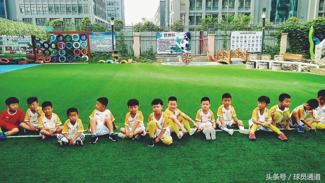 汉森足球培训,足球球员汉森