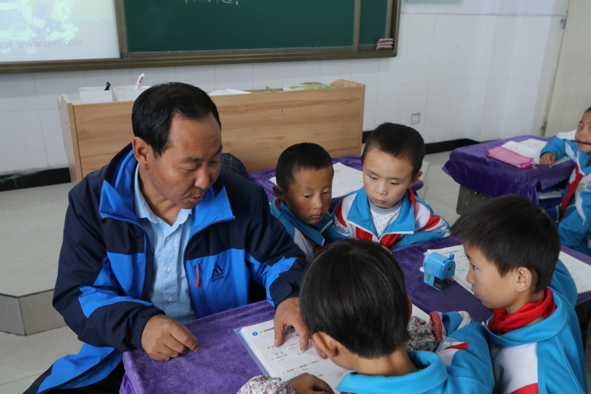 教师节感恩遇见良师,教师节特辑良师