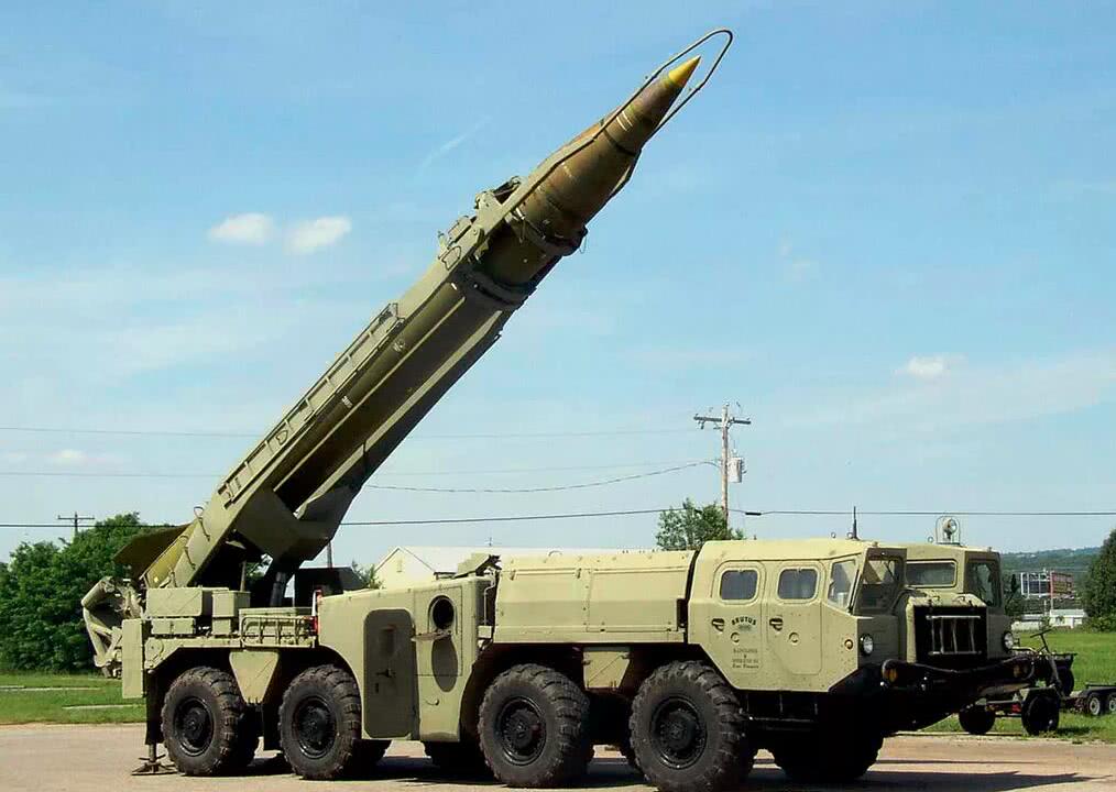 *火军**究竟有多赚钱？一发导弹国内30万人民币，而外卖60万美元