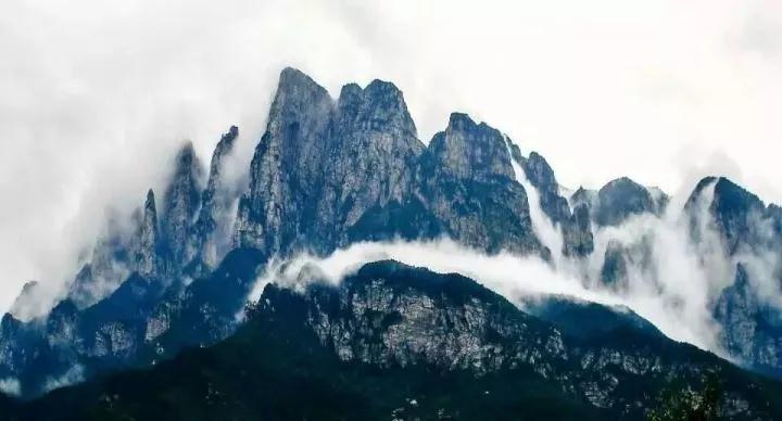 庐山感受李白笔下的诗情画意,世界文化遗产庐山