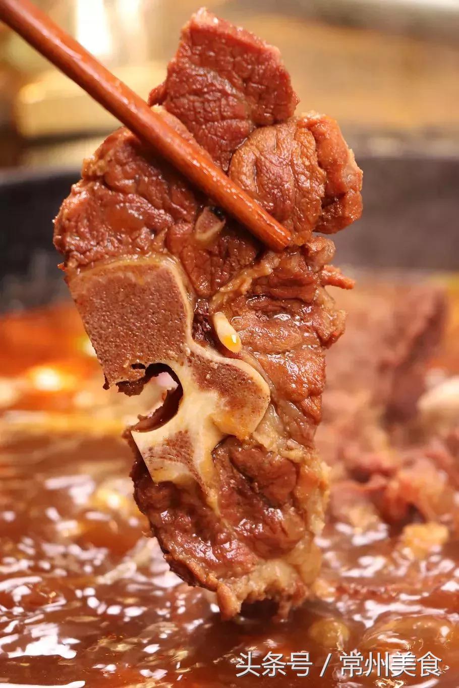 好吃！火锅都被玩坏啦！常州火锅界杀出一匹黑马！自带喷泉特效！