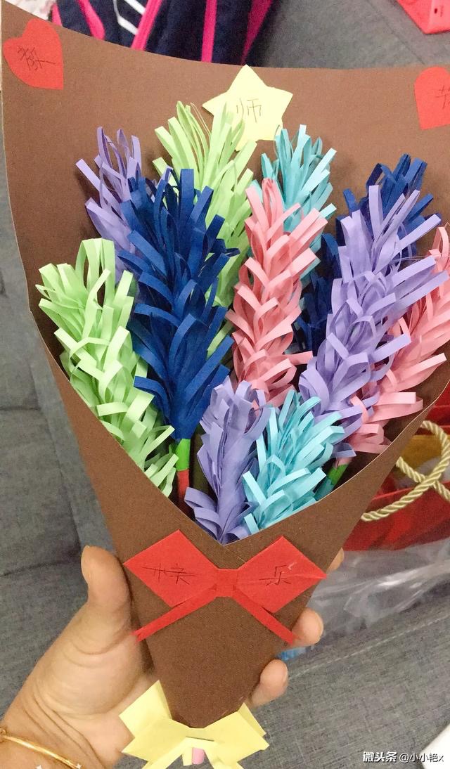 教师节的礼物要怎么做手工,教师节做什么礼物给老师最好手工