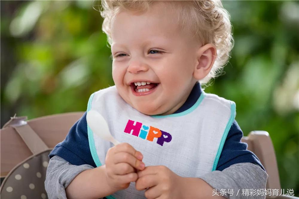 小孩吃饭慢吞吞老是含在嘴里,幼儿吃饭含在嘴里不咽的原因分析