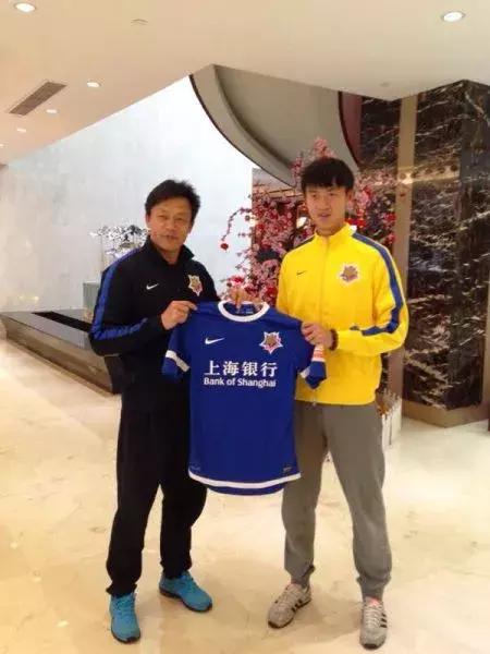 太可惜！昔日中超最强悍将进修失败，恐沦落混迹葡超无球可踢