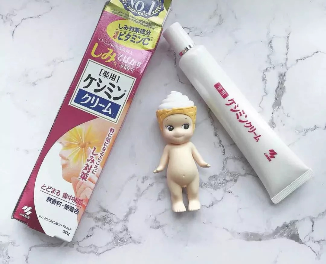 周迅20年前就一脸斑？日本30天击碎顽固斑的好物，快让她用用！