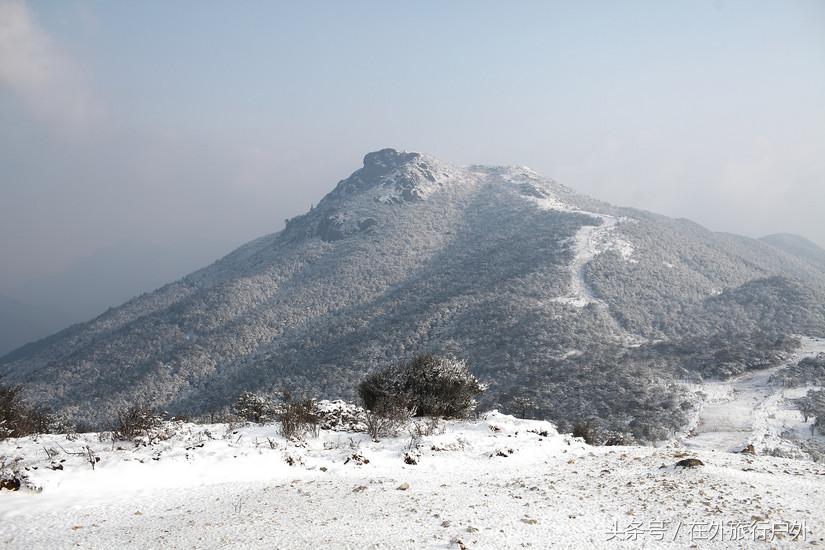 将轻量化进行到底——20L背包的千八雪地露营