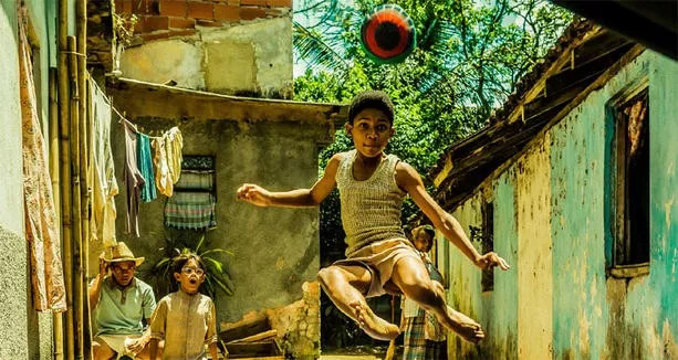 从贫民窟到亿万大亨,从穷小子开始逆袭