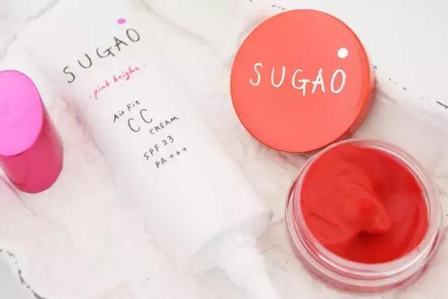 美妆旅游必备单品,美妆旅行必备单品