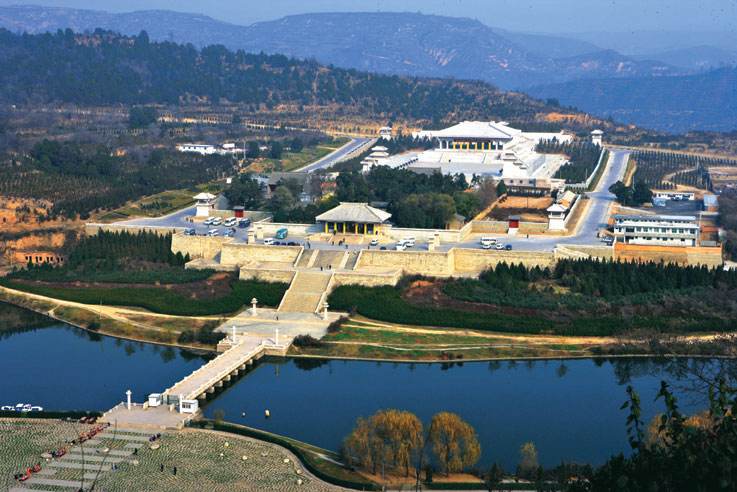 寻根问祖黄帝陵轩辕殿,问祖黄帝陵全文