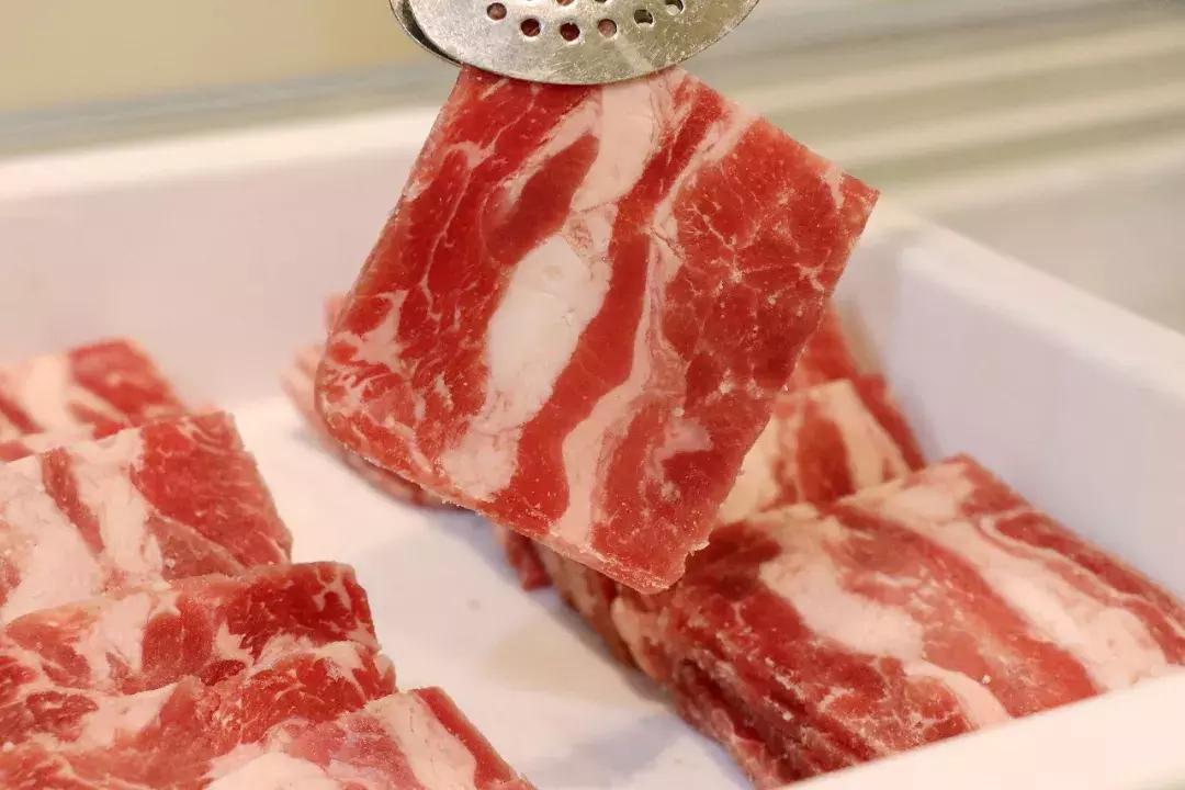 长春独一份的清真自助烤涮一体才59.9元一位，肉质好的不像话！