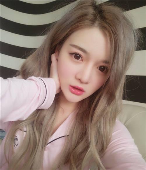 粉霜粉底液bb霜哪个遮瑕好,秋季平价粉底液推荐