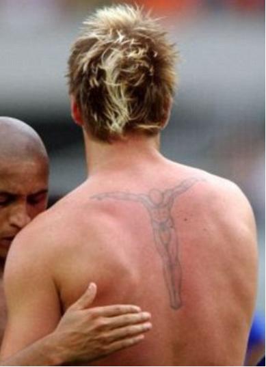 贝克汉姆一身的纹身,贝克汉姆为什么一身的纹身