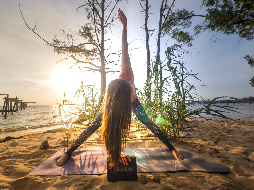 瑜伽和燃脂有氧健身操哪个好,有氧燃脂瑜伽课程