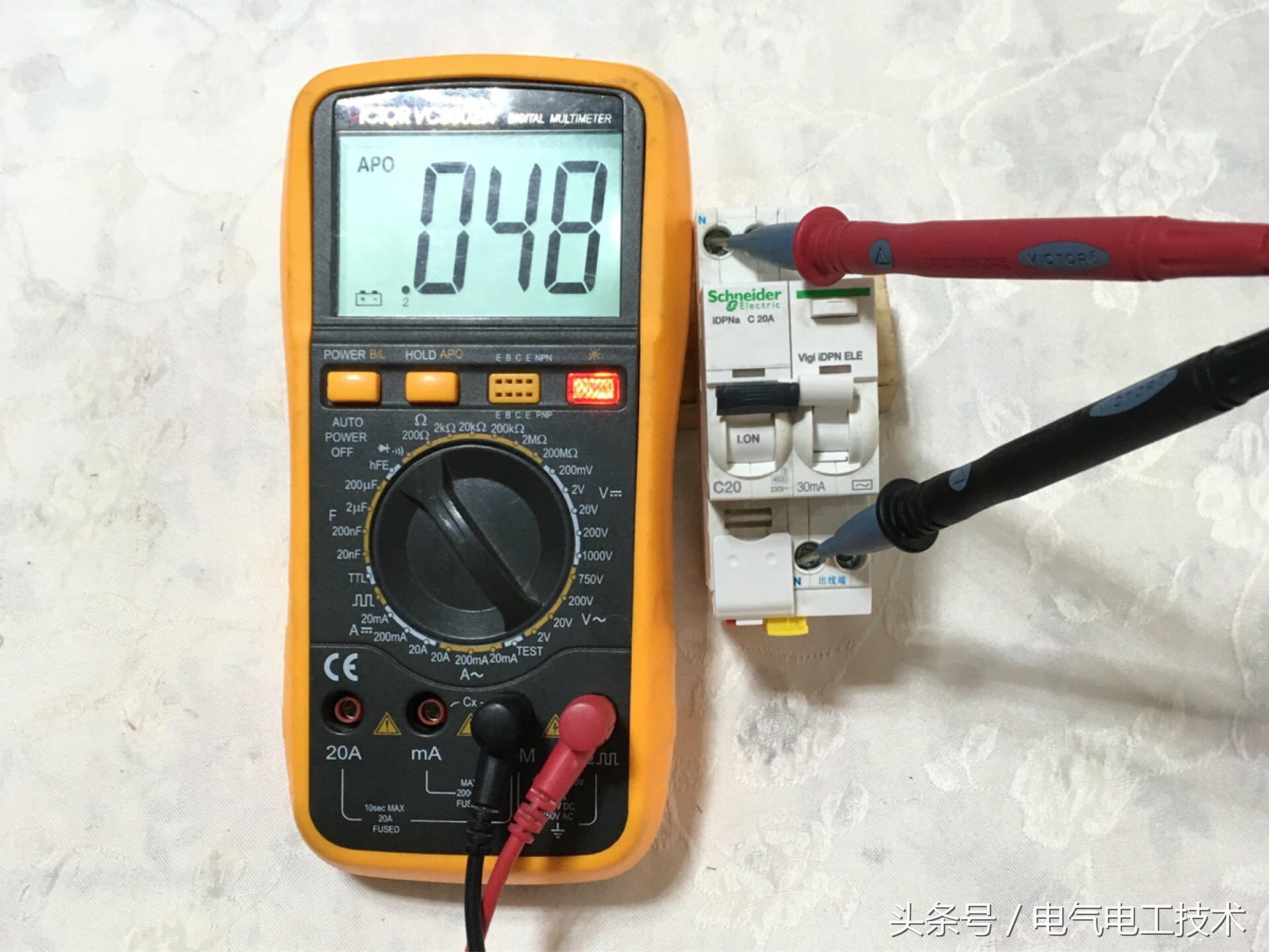 漏保怎么接线才正确,漏保左火右零接线图