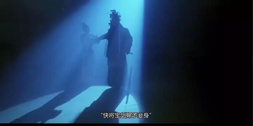 霸王别姬电影中的细节隐喻,霸王别姬细思极恐细节解析