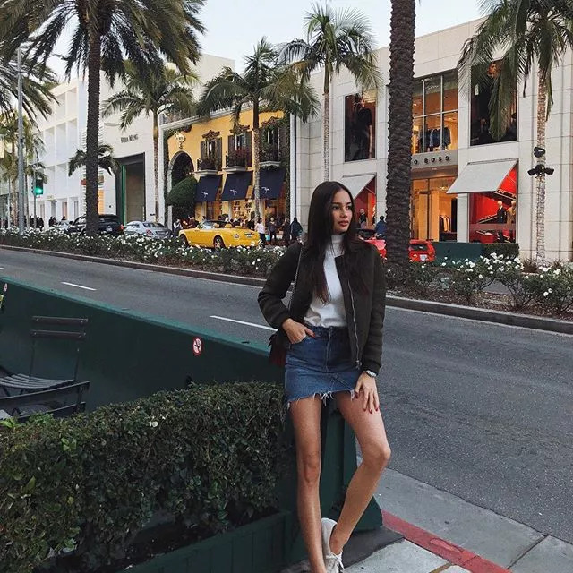 靠自己努力成功的人物,最经典的一次维密走秀