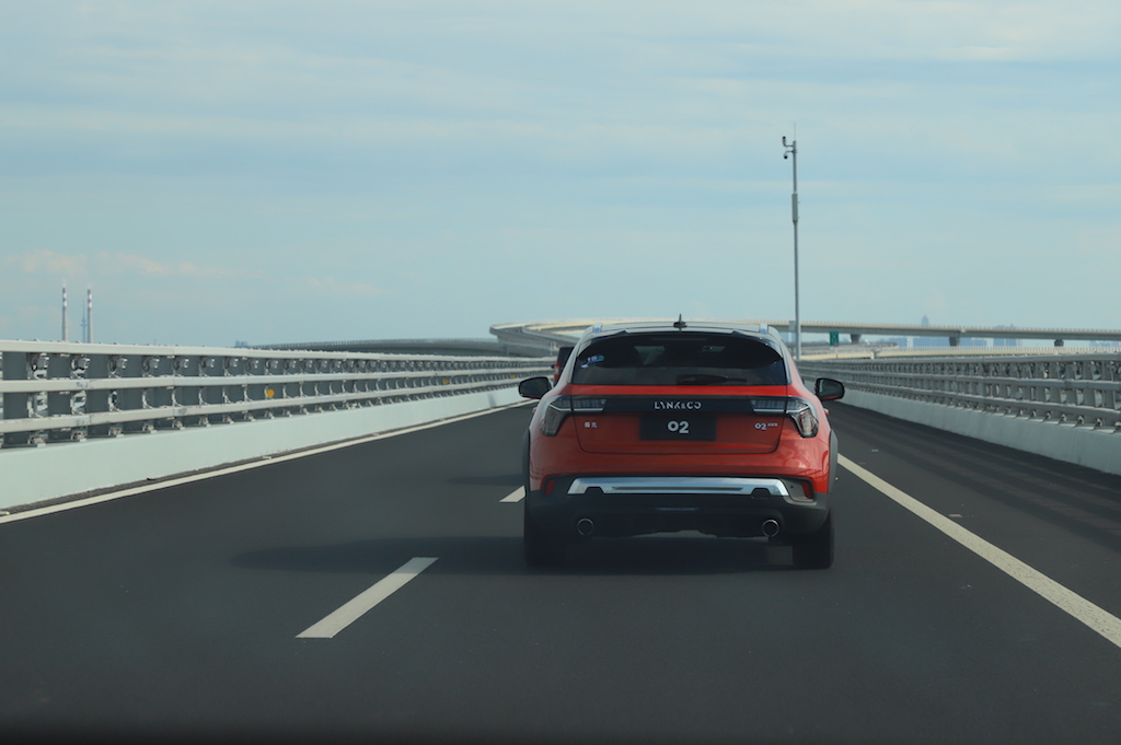 领克02试驾1.5t油耗,领克021.5t百公里0-100实测