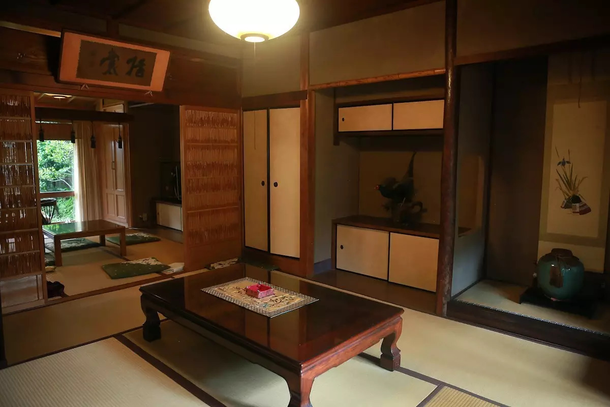 生活在别处~高冷文青携呆萌侄子游日本（攻略篇）