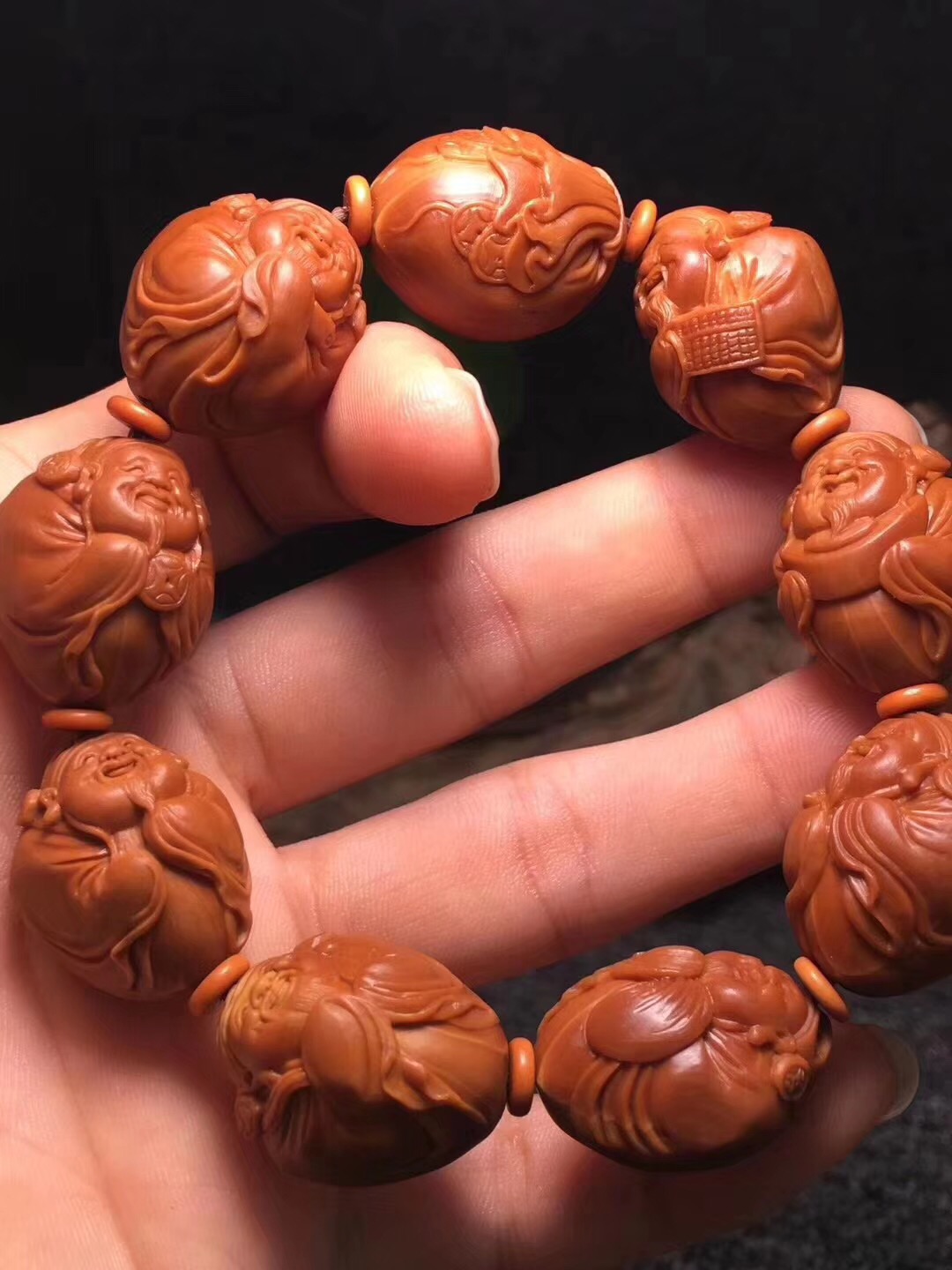 橄榄核手串脏了怎么清理,橄榄核能用湿刷子清理吗