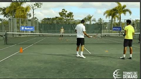 网球小场地对打练习教学方法,网球小场练习发球技巧