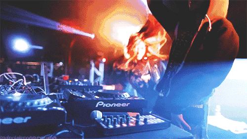 大汉悦中心元旦搞什么活动,大汉悦中心零食狂欢节