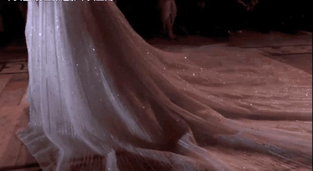 刘亦菲走红毯穿的礼服 (刘亦菲结婚了吗2017)