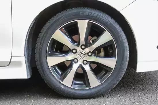 为了帮朋友省钱，我找到了性价比高的轮胎，单条售价500元左右