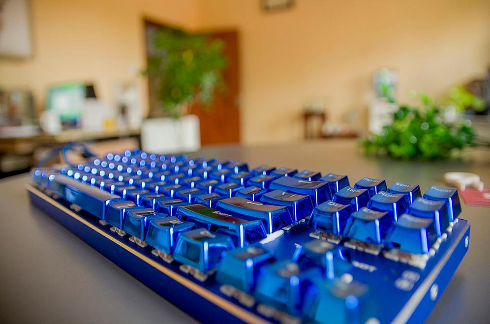 雷神蓝血人k750t-d灯效,雷神键盘k750蓝血人多少钱