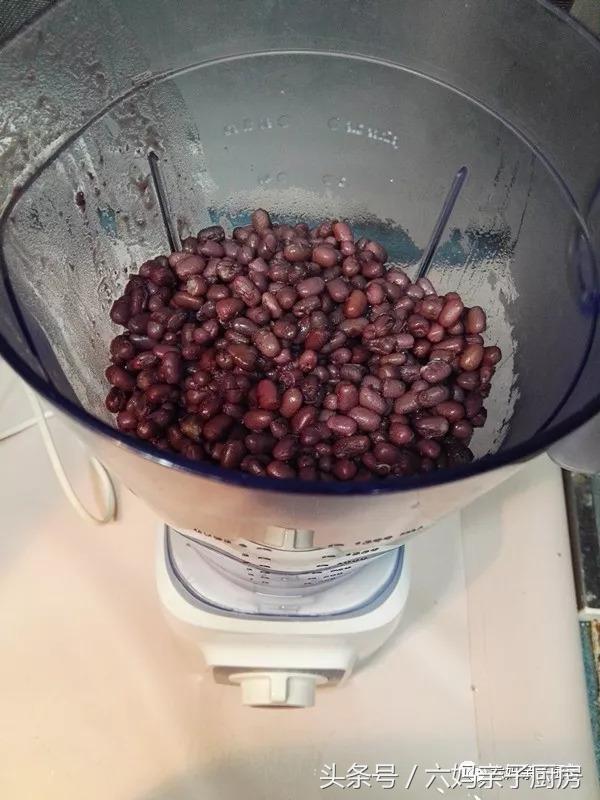 不去皮的红豆沙馅怎么做,红豆沙馅的做法500克红豆放多少糖