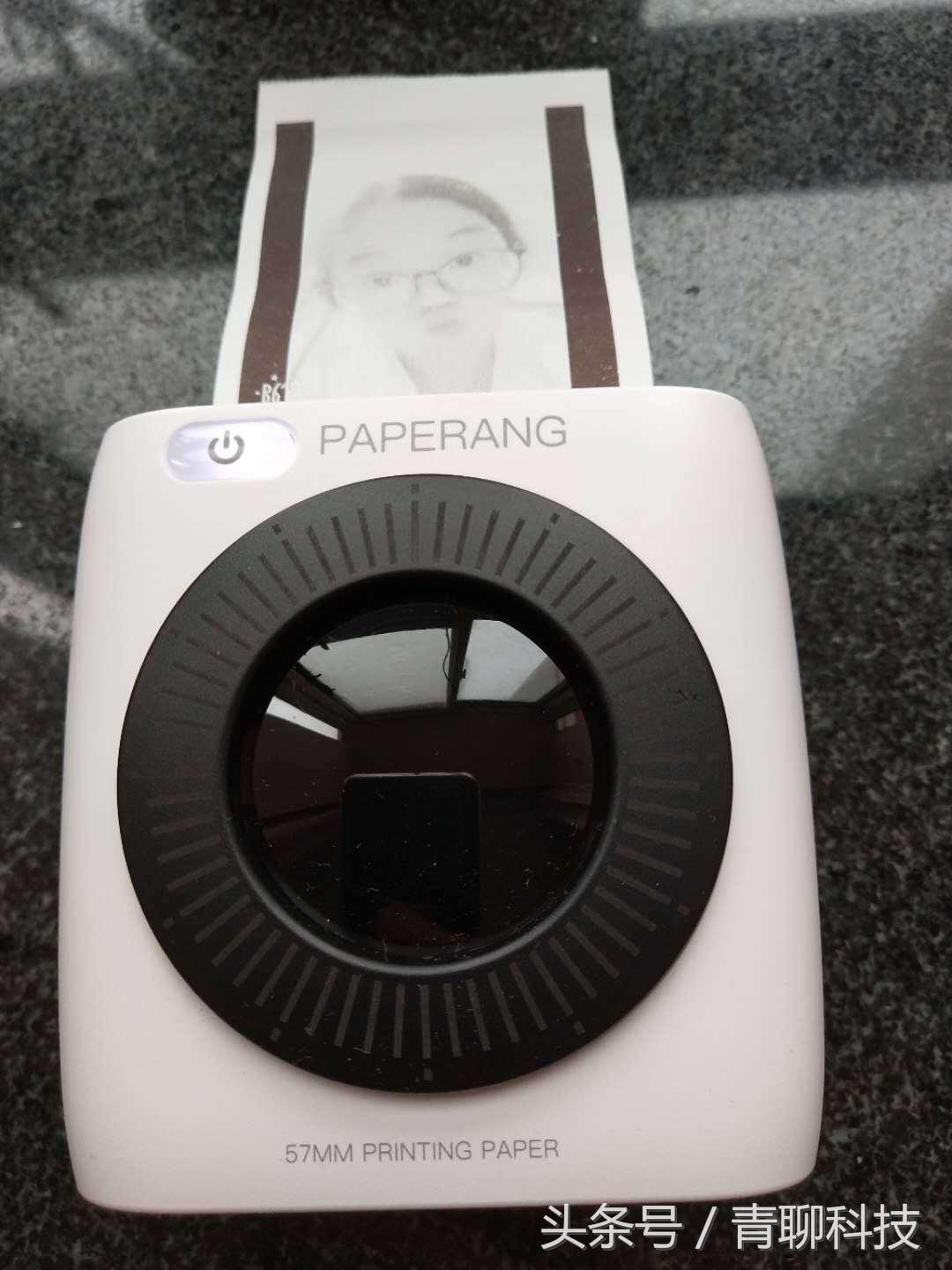 爱要怎么说出口男生弹吉他,爱要怎么说出口男生举酒杯