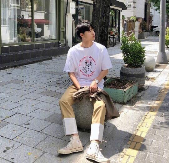 180男生秋季小奶狗穿搭推荐,奶狗风男生少年感穿搭