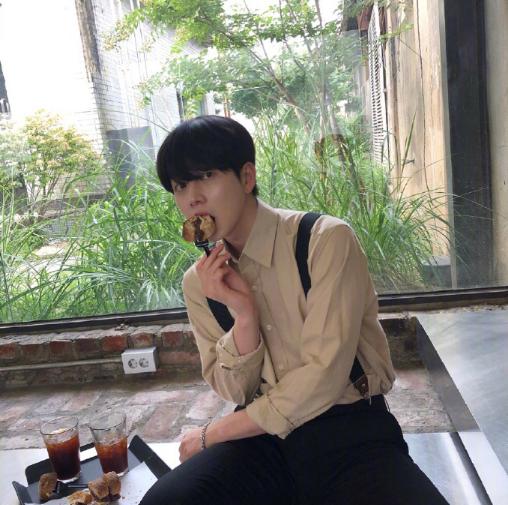 男生小奶狗穿搭怎么穿,男生穿搭奶狗型