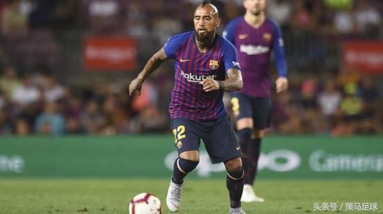 张路点评巴萨低级失误,董路讲保利尼奥加盟巴萨
