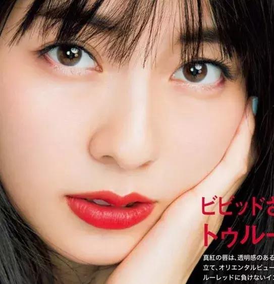 怎么找到适合自己的镜面口红色号,别再盲目追求大牌