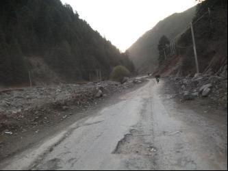 成都小伙骑行川藏穷游,成都单车骑行318川藏线攻略