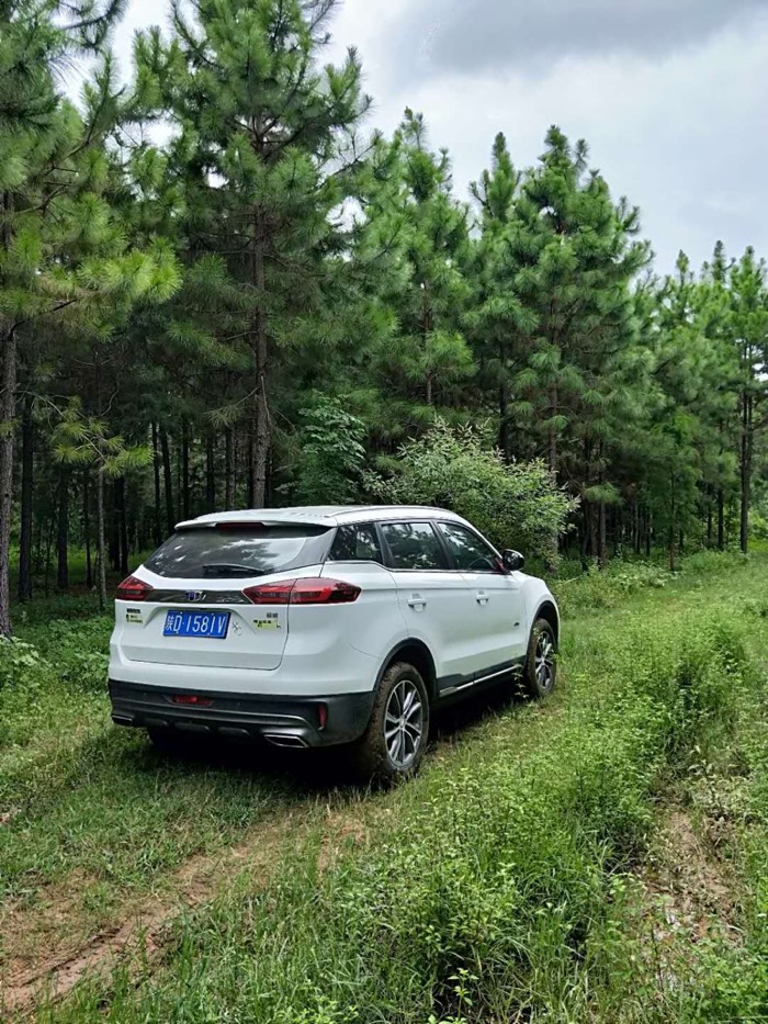 哈弗h6与吉利博越噪音哪个更好,吉利博越1.8t智享型行车记录