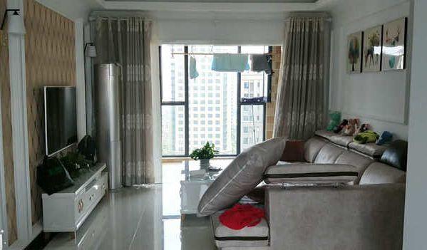 130平米客厅窗帘效果图,家居装修客厅窗帘推荐哪种